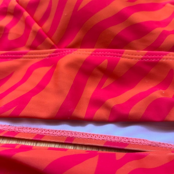 Shein NWOT Orange & Pink Tiger Stripe Bikini Swimsuit Set women's size medium - Picture 4 of 8